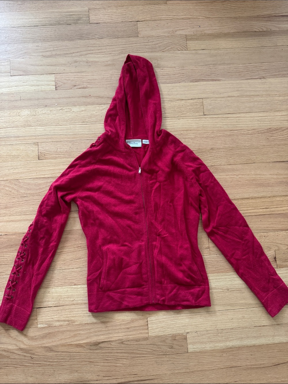 Neiman Marcus 100% Cashmere Red Hooded Zip Jacket - Women